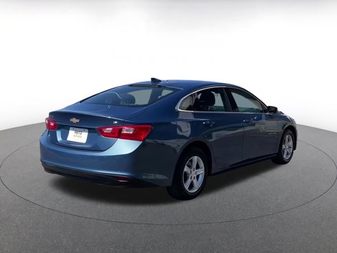 Used 2024 Chevrolet Malibu LT image 12