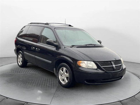 Used 2006 Dodge Caravan SXT image 7