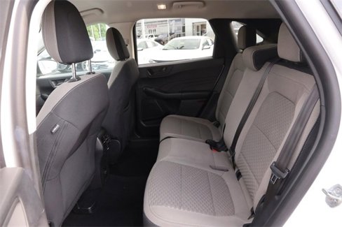 Certified 2022 Ford Escape SE image 9