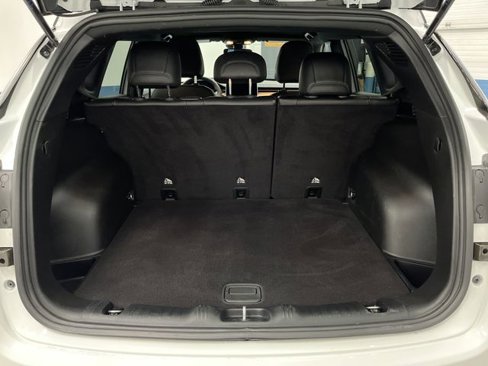 Certified 2024 Jeep Compass Limited image 14