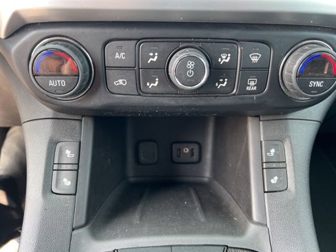 Used 2019 GMC Acadia SLT image 17