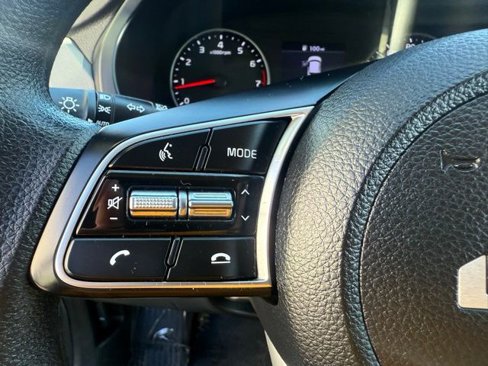 Used 2023 Kia Seltos LX image 26