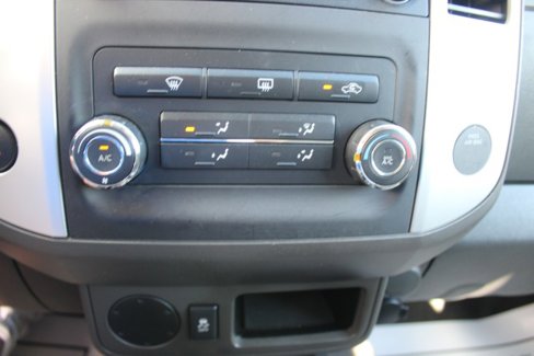 Used 2014 Nissan Xterra X image 26
