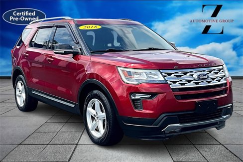 Used 2018 Ford Explorer XLT w/ Equipment Group 202A image 11