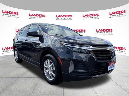 Used 2022 Chevrolet Equinox LT w/ Driver Convenience Package image 1
