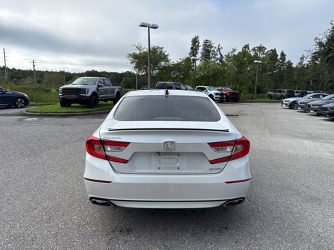 Used 2021 Honda Accord Sport image 4