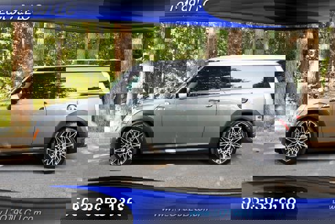 Used 2009 MINI Cooper Clubman S w/ Sport Pkg image 1
