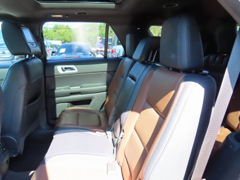 Used 2011 Ford Explorer Limited w/ 302A Rapid Spec Order Code image 35