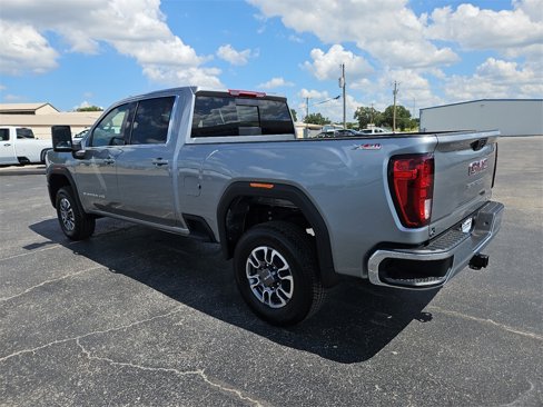 New 2025 GMC Sierra 2500 SLE image 3