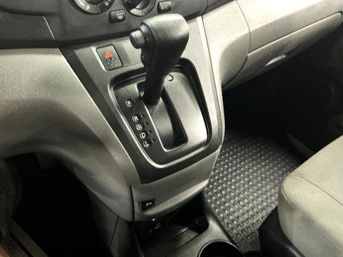 Used 2021 Nissan NV200 SV w/ Back Door Glass Package image 15