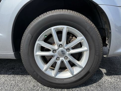 Used 2020 Dodge Grand Caravan SXT image 10