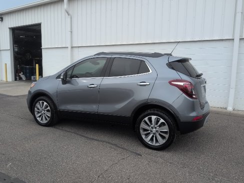 Used 2019 Buick Encore Preferred image 4