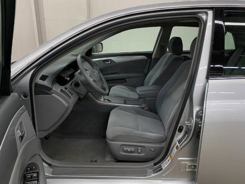 Used 2007 Toyota Avalon Touring image 10