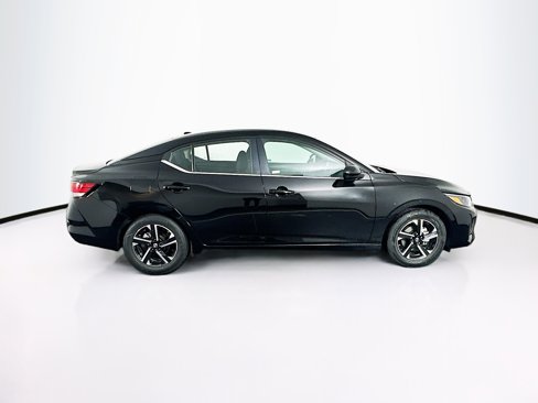 Used 2024 Nissan Sentra SV image 10