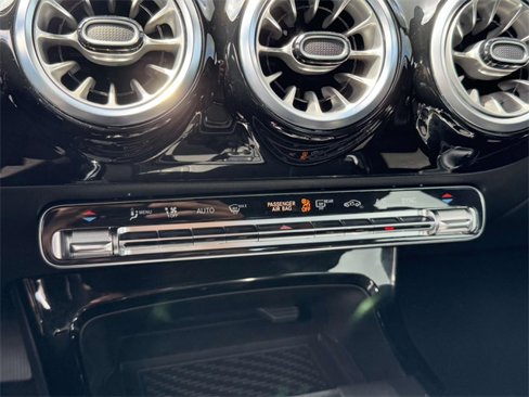 Certified 2025 Mercedes-Benz CLA 250 4MATIC image 29