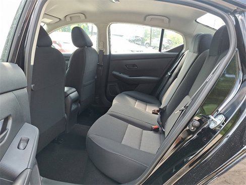 New 2025 Nissan Sentra SV image 5