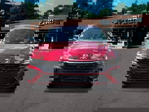 New 2025 Hyundai Elantra Sport image 12