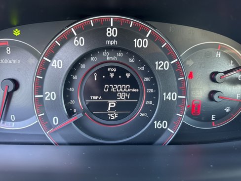 Used 2016 Honda Accord Sport image 6