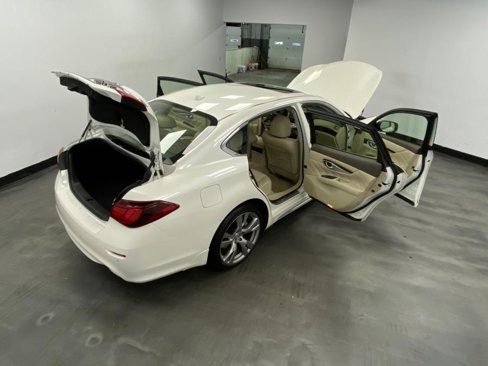 Used 2016 INFINITI Q70 L 3.7 image 52