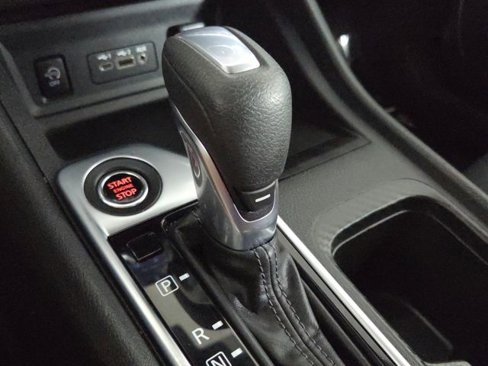 Certified 2024 Nissan Sentra SV image 29