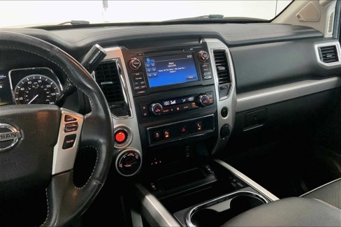 Used 2017 Nissan Titan PRO-4X image 14