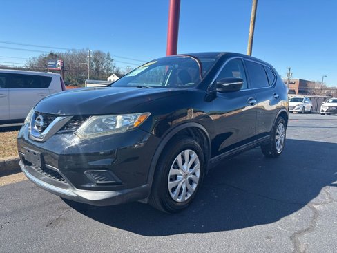 Used 2015 Nissan Rogue S w/ S Family Package image 3