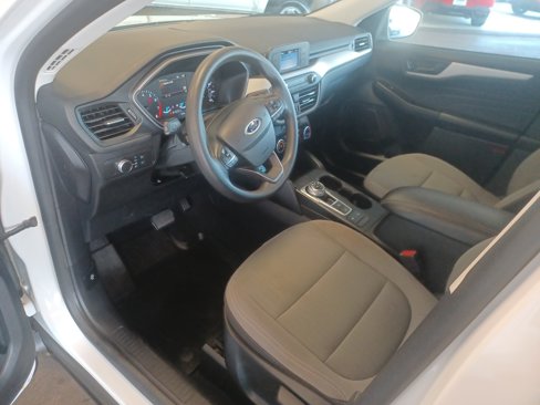 Used 2022 Ford Escape S image 11