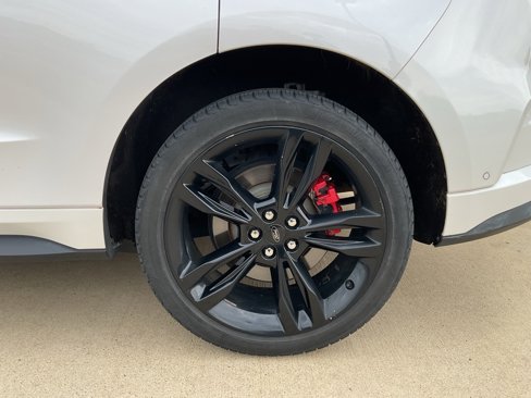 Used 2019 Ford Edge ST w/ Equipment Group 401A image 6