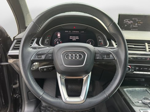 Used 2018 Audi Q7 3.0T Prestige w/ Prestige Package image 10