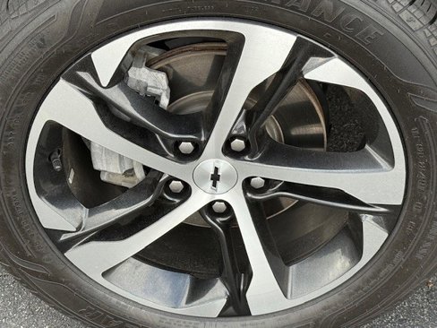 Used 2024 Chevrolet Trax RS w/ Driver Confidence Package image 12