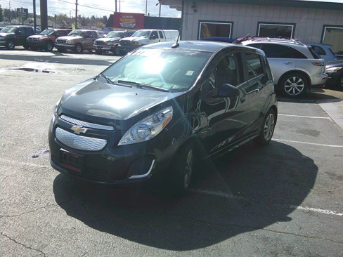 Used 2015 Chevrolet Spark LT image 2