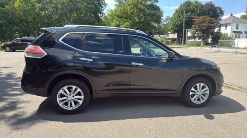 Used 2016 Nissan Rogue SV image 11