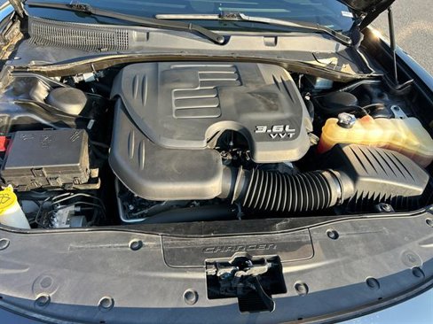 Used 2021 Dodge Charger SXT image 23
