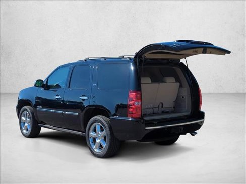 Used 2013 Chevrolet Tahoe LTZ image 10