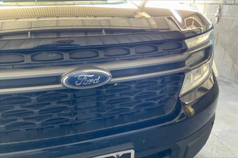 Certified 2022 Ford Maverick XLT image 28