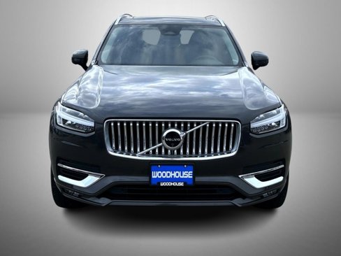 Used 2024 Volvo XC90 B6 Plus image 2