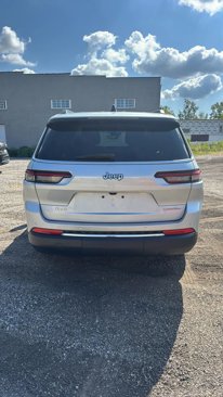Used 2023 Jeep Grand Cherokee L Laredo w/ Luxury Tech Group I image 4