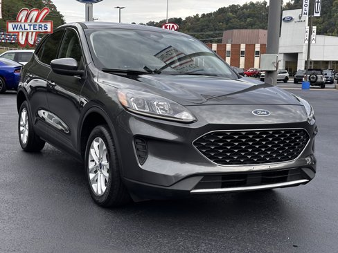 Used 2020 Ford Escape SE image 1