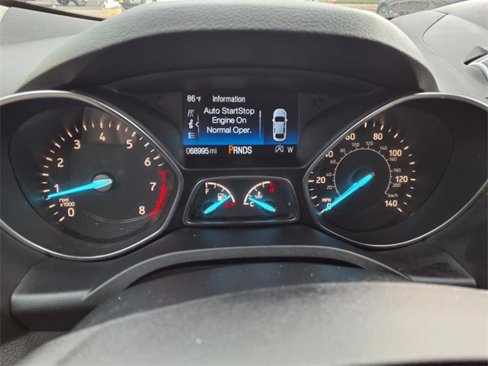 Used 2017 Ford Escape Titanium image 11