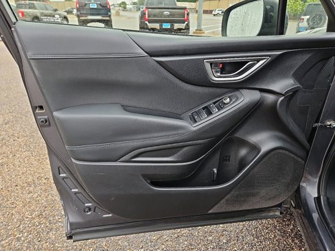 Used 2020 Subaru Forester Premium image 13