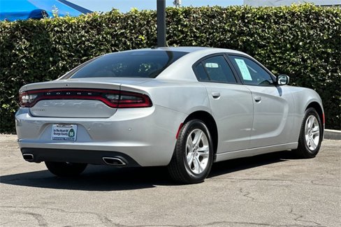 Used 2022 Dodge Charger SXT image 4