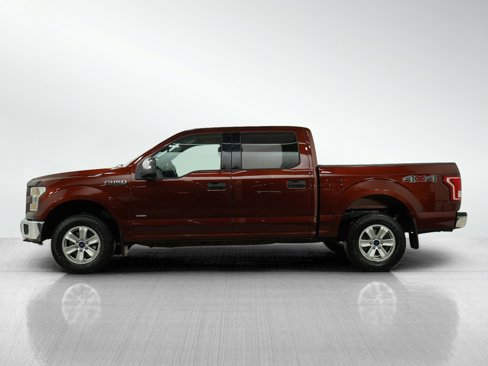 Used 2016 Ford F150 XLT image 2