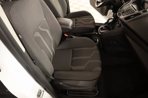Used 2017 Ford Transit Connect XLT image 12