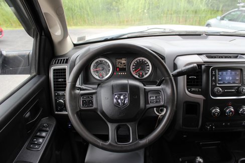 Used 2013 RAM 2500 Tradesman w/ Chrome Appearance Group image 19