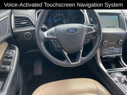 Used 2020 Ford Edge SEL w/ Convenience Package image 17