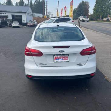 Used 2016 Ford Focus SE w/ Equipment Group 201A image 4