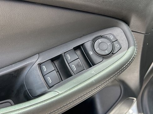 Used 2024 Buick Encore GX Sport Touring image 27