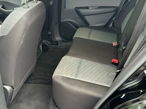Used 2023 Nissan Rogue SV image 12