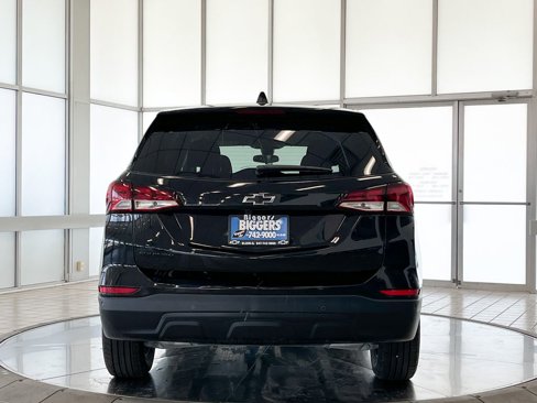 Certified 2024 Chevrolet Equinox LS w/ LS Convenience Package image 7