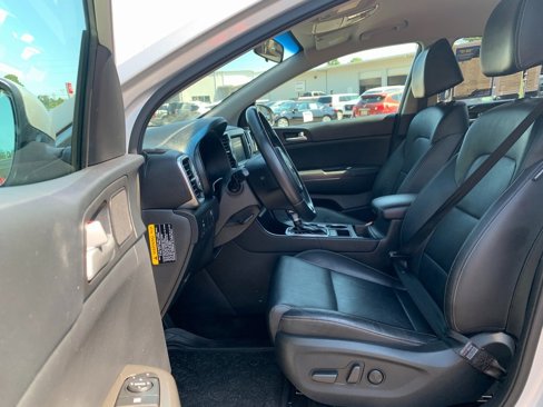 Used 2017 Kia Sportage EX image 27